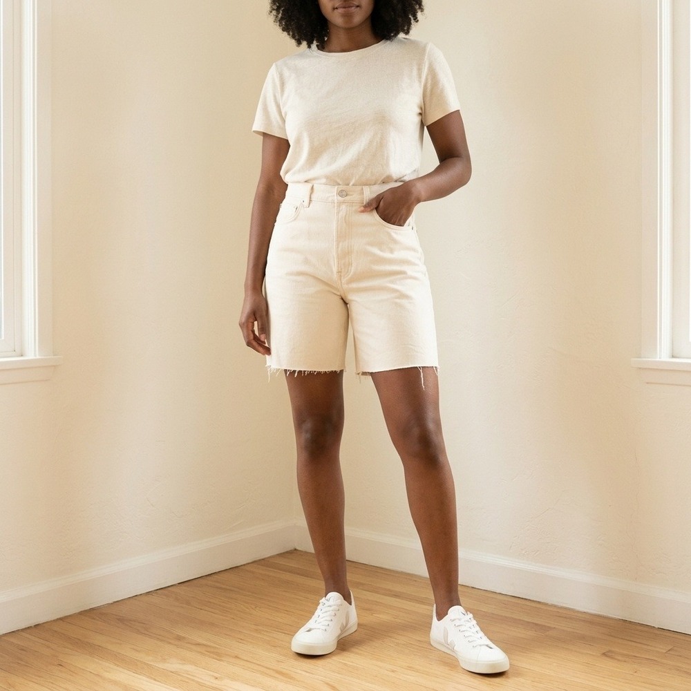 Everlane Womens The OG Baggy Short 28 Ecru Raw Hem High Rise Relaxed Denim